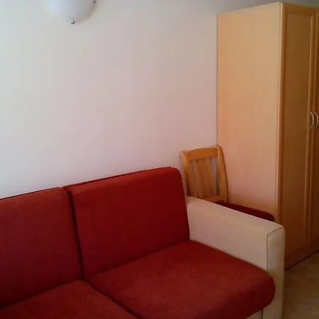 Apartment 66
